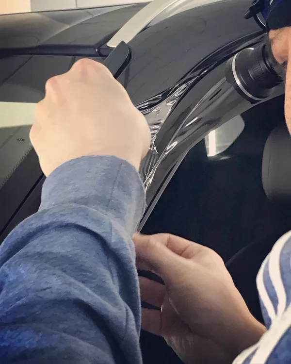 aplīmēšana ar bling detailing